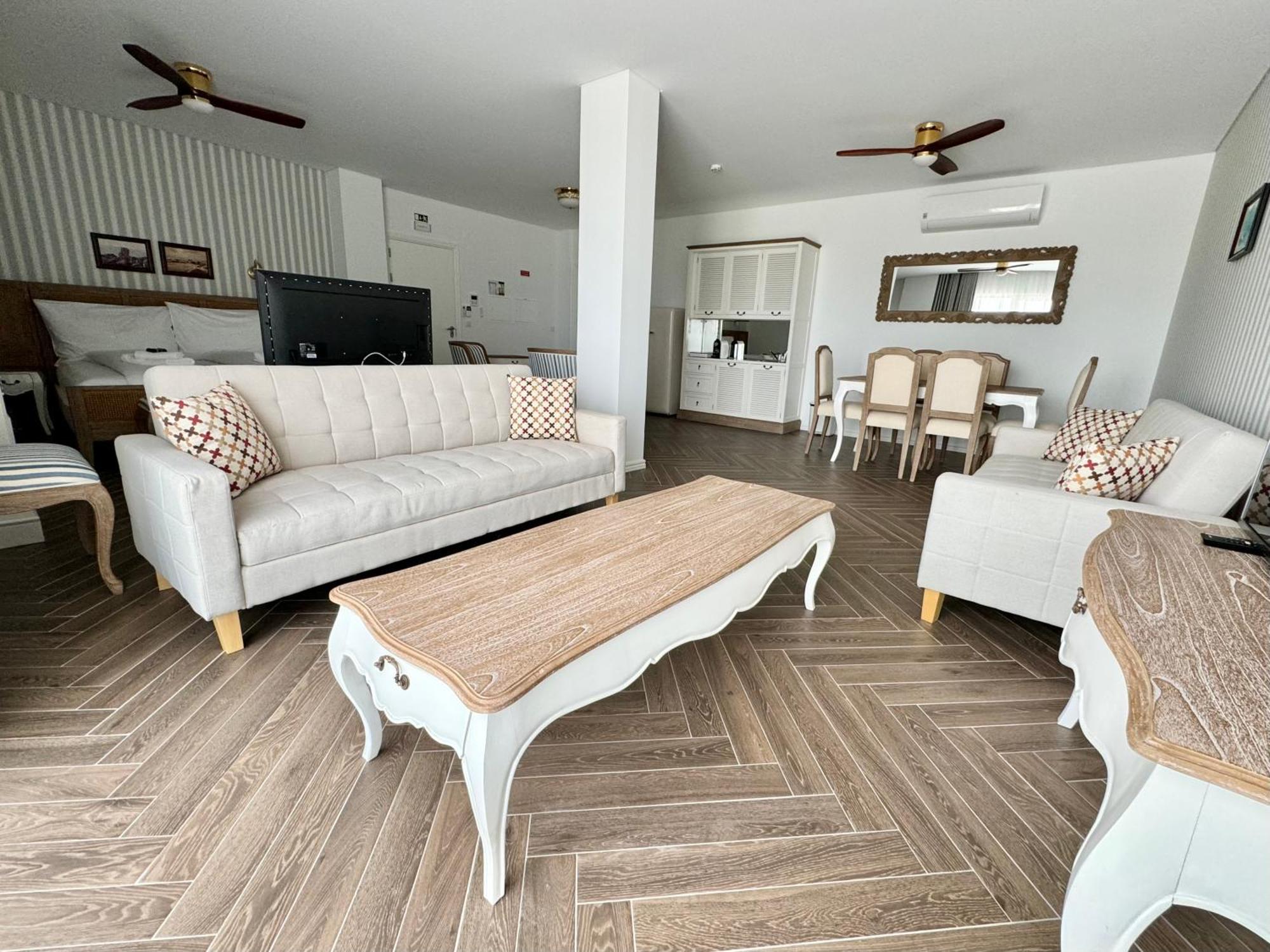 Ocean View Apartments Lourinhã Room photo
